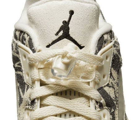 Jordan 5 Retro Low "coconut" Size 8us womens DA8016-100