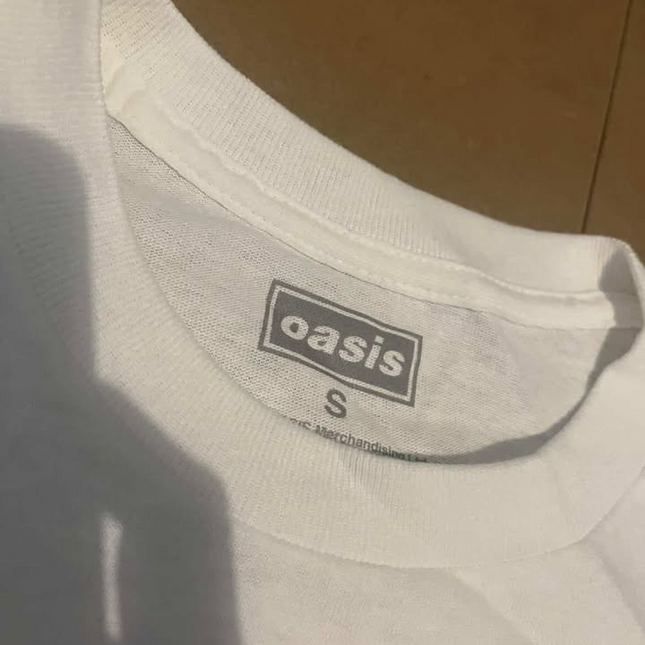 Oasis T-shirt - Small Brand new authentic Official merchandise (white)
