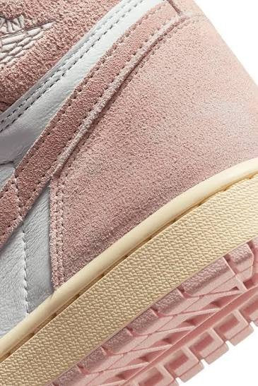 Jordan 1 Retro OG High Washed Pink Size 6US womens FD2596-600