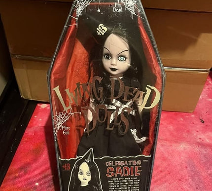 Mezco Living Dead Dolls Celebrating Sadie 13th Anniversary 2011 LIVING DEAD DOLL