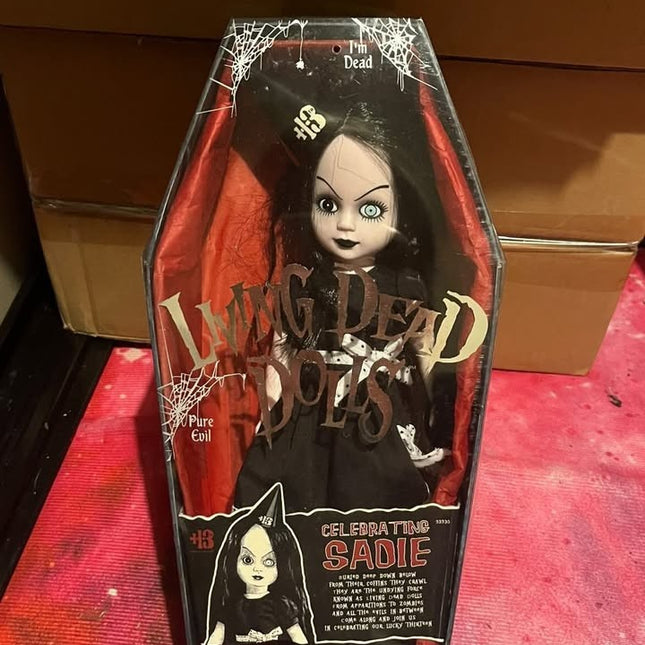Mezco Living Dead Dolls Celebrating Sadie 13th Anniversary 2011 LIVING DEAD DOLL