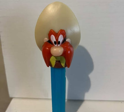 Disney Loony tunes Yosmite Sam Vintage 1990's Pez 
