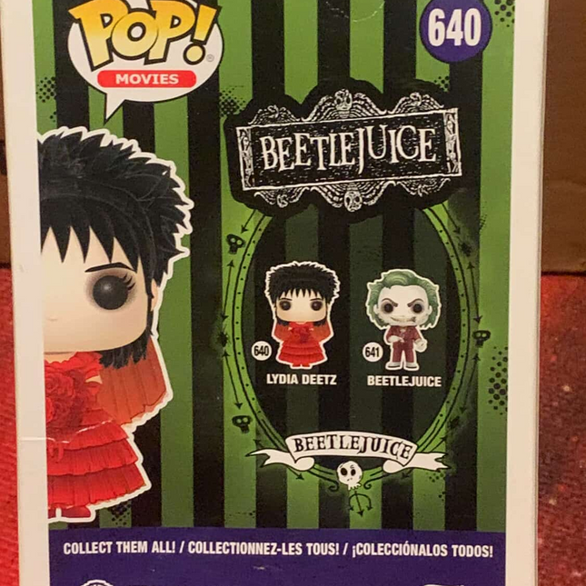 Lydia Deetz #640 "MOVIES" Beetle juice Funko Pop! Vinyl Figure (damaged)