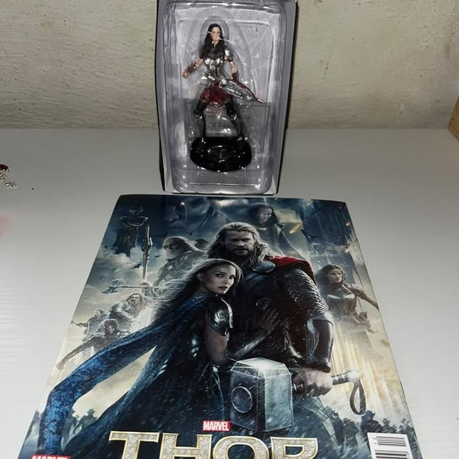Lady Sif #12 Marvel Movie Hand painted Eaglemoss figurine with magazine 