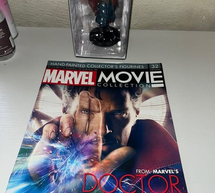 Doctor strange #32 Marvel Movie Hand painted Eaglemoss figurine with magazine 