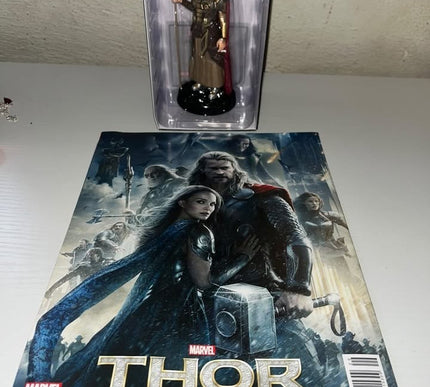 Thor Odin #29 Marvel Movie Hand painted Eaglemoss figurine with magazine 