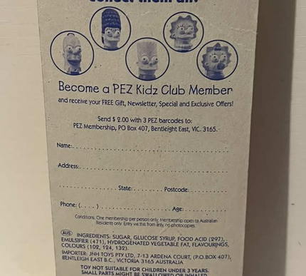 Simpsons Lisa Vintage 1990's Pez sealed