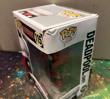 Deadpool #115 Marvel Funko Pop! vinyl figurine + free case