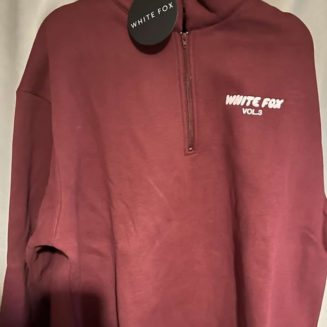 S/M White Fox Offstage Zip Front Sweater Red Velvet Brand New with tags