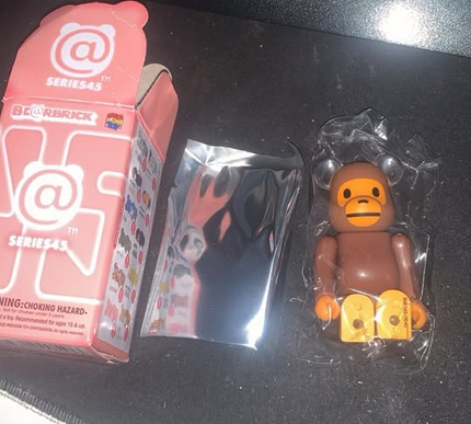 Bearbrick Series 45 Bape SEALED Baby Milo secret 100% WITH CARD AND BOX