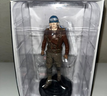Captain america #45  Marvel Movie Hand painted Eaglemoss figurine with magazine 
