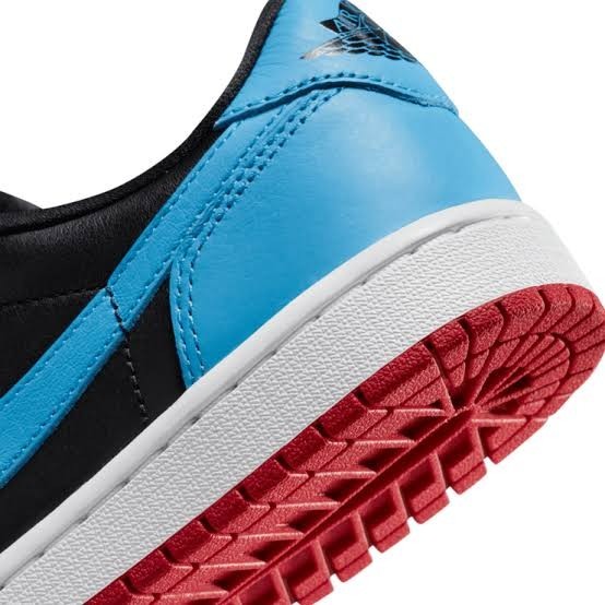 Jordan 1 Retro Low OG Red/Blue Size 8us womens CZ0775-046
