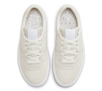Size 5US- Jordan Series ES Sail W - Off White/beige DN1857 101