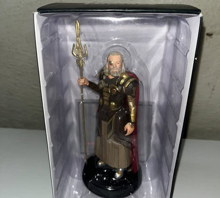 Thor Odin #29 Marvel Movie Hand painted Eaglemoss figurine with magazine 