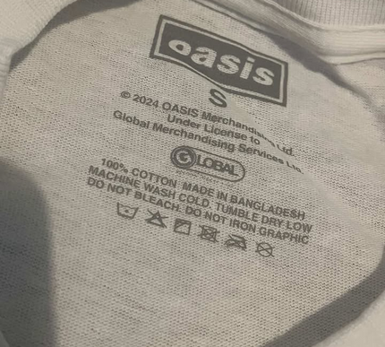 Oasis T-shirt - Small Brand new authentic Official merchandise (white)