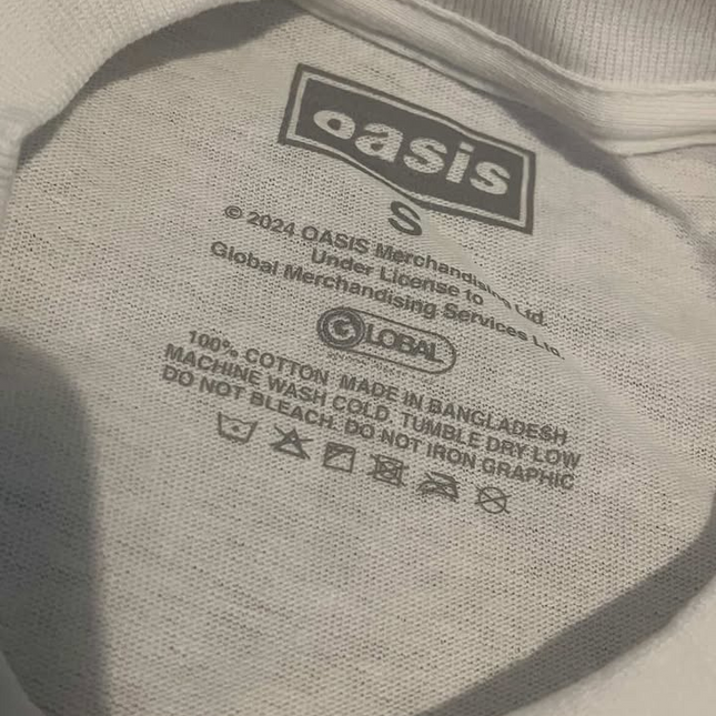 Oasis T-shirt - Small Brand new authentic Official merchandise (white)