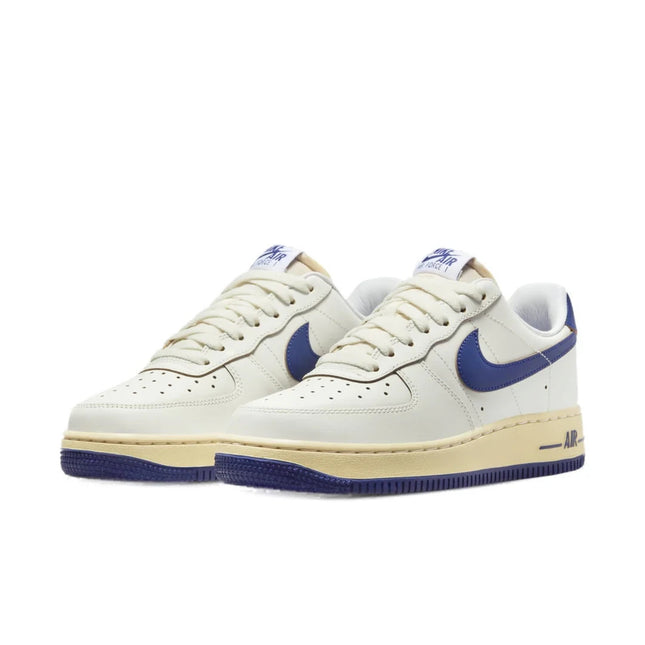 Nike Air Force 1 ‘07 Women’s Size 7 US Sail/Deep Royal Blue FQ8103-133