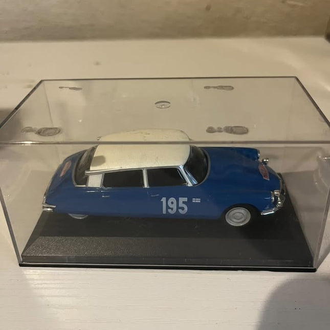 1/43 Rally Car Collection Citroen DS 21 Monte Carlo Rally 1966