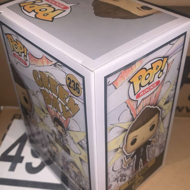Tre cool #236 Pop! vinyl music funko + free case (damage)