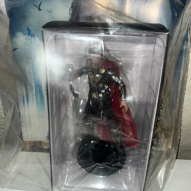 Thor #04 Marvel Movie Hand painted Eaglemoss figurine with magazine 