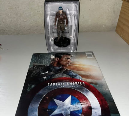 Captain america #45  Marvel Movie Hand painted Eaglemoss figurine with magazine 