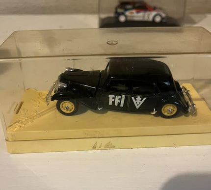 Solido, Car Ffi Military, Citroen 15 Six Traction Black+Box