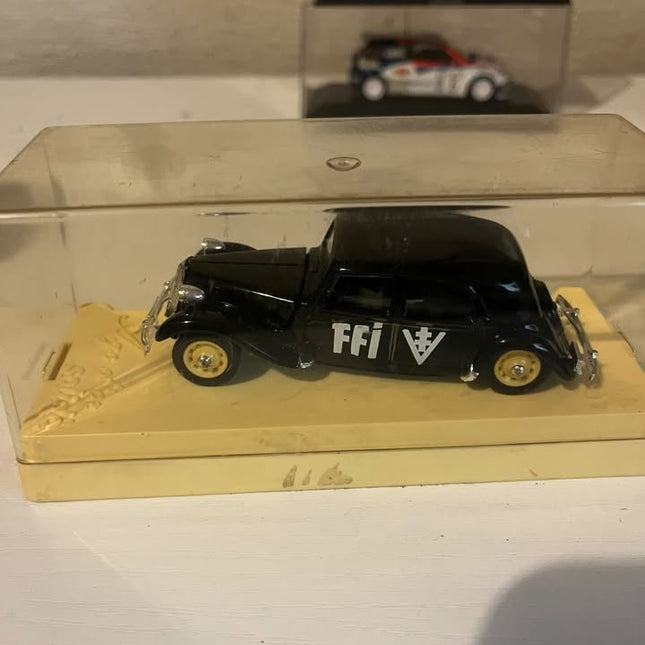 Solido, Car Ffi Military, Citroen 15 Six Traction Black+Box