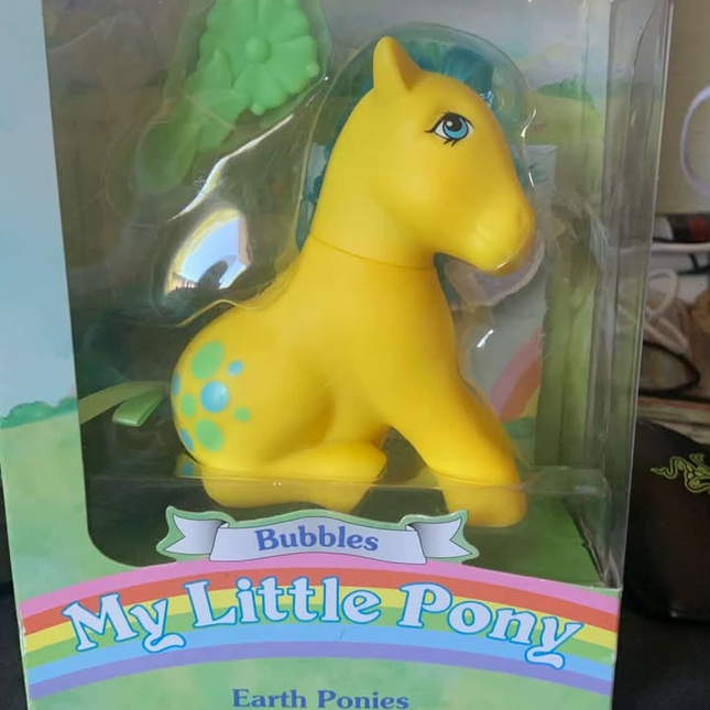 vintage My little pony Earth Ponies "bubbles"