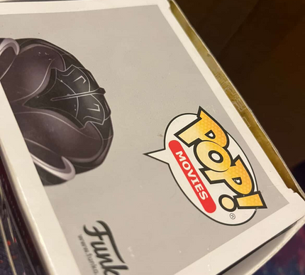 Black Ranger #396 Power Rangers Funko Pop! vinyl (damaged)