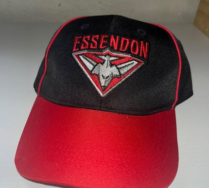 Essendon 2014 Members CAp OFFICAL AFL BRANDED Brand New (slight dmg)
