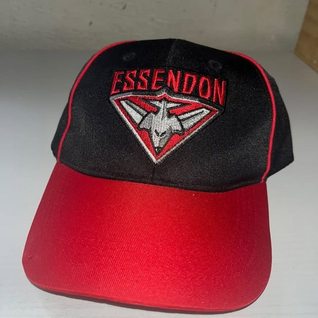 Essendon 2014 Members CAp OFFICAL AFL BRANDED Brand New (slight dmg)