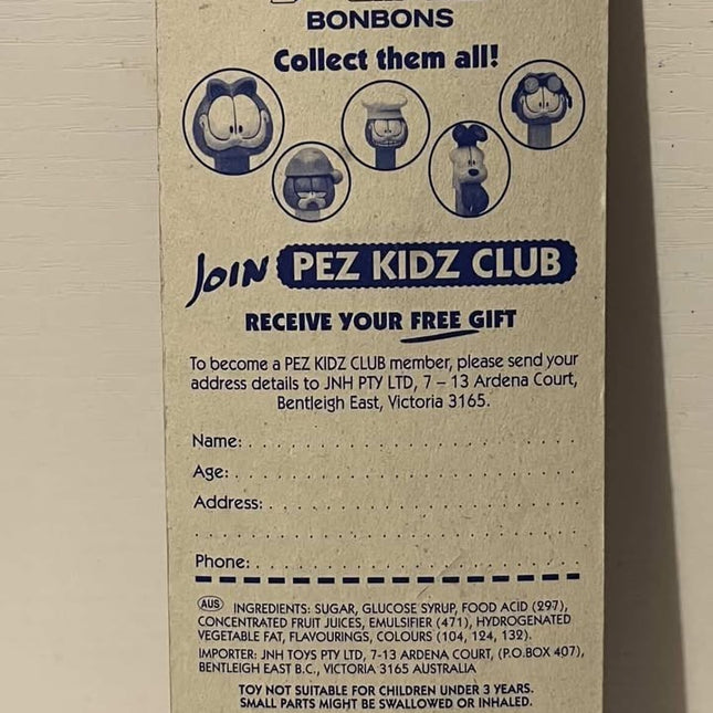Vintage Garfield With goggles Pez 1990's