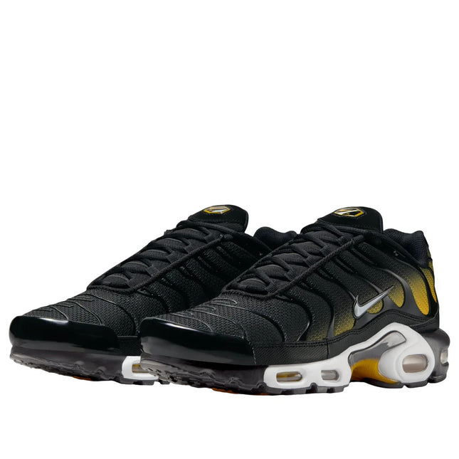 Nike Air Max PlusBlack University Gold White Size 8.5 Mens DM0032 013