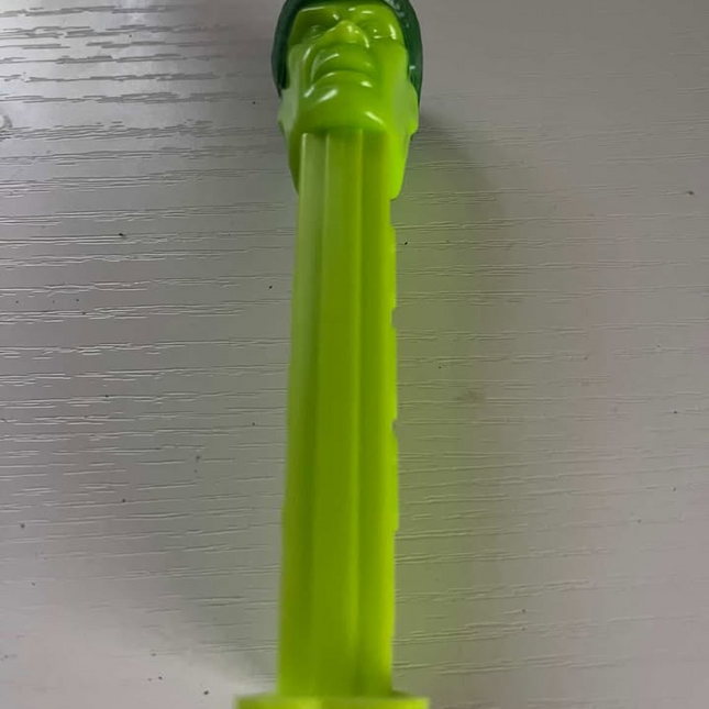 Marvel Hulk Vintage 1990's pez 