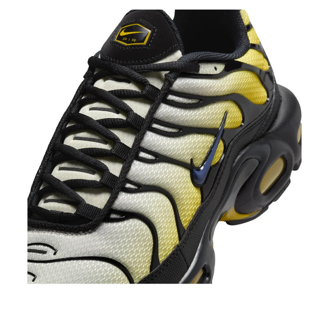 Nike Air Max PlusBlack Bright Citron Size 12US mens DM0032-023