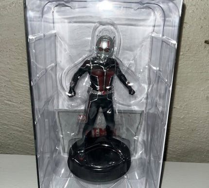 Antman #15 Marvel Movie Hand painted Eaglemoss figurine with magazine 