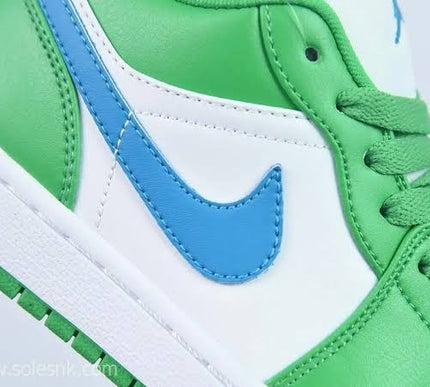 Nike Air Jordan 1 Low 'Lucky Green Aquatone' Women's Size US 9 DC0774-304
