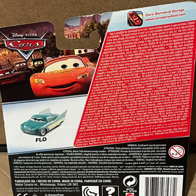 DISNEY PIXAR CARS FLO RADIATOR SPRINGS 2015 NEW