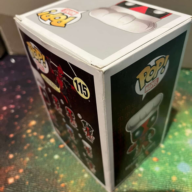 Deadpool #115 Marvel Funko Pop! vinyl figurine + free case