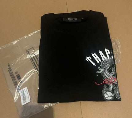 Ed hardy X Trapstar Black dragon Brand new authentic T-shirt - size Medium.
