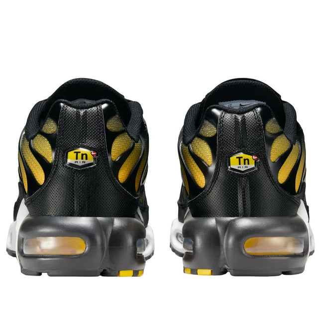 Nike Air Max PlusBlack University Gold White Size 8.5 Mens DM0032 013