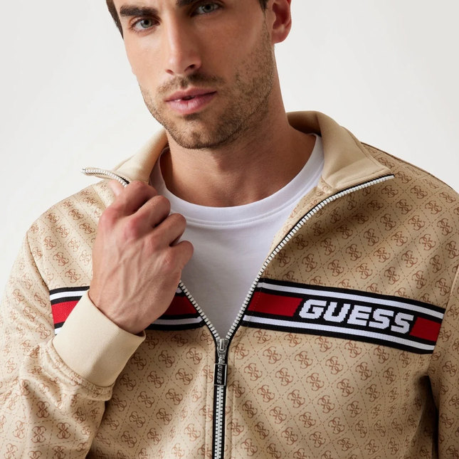 GUESS Eco beige logo korbin active jacket Size - Small