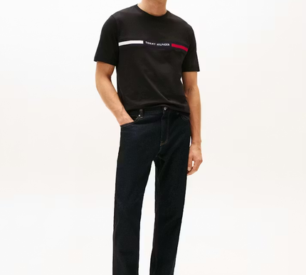 Crew Neck Logo Panel T-shirt in black Size - Large