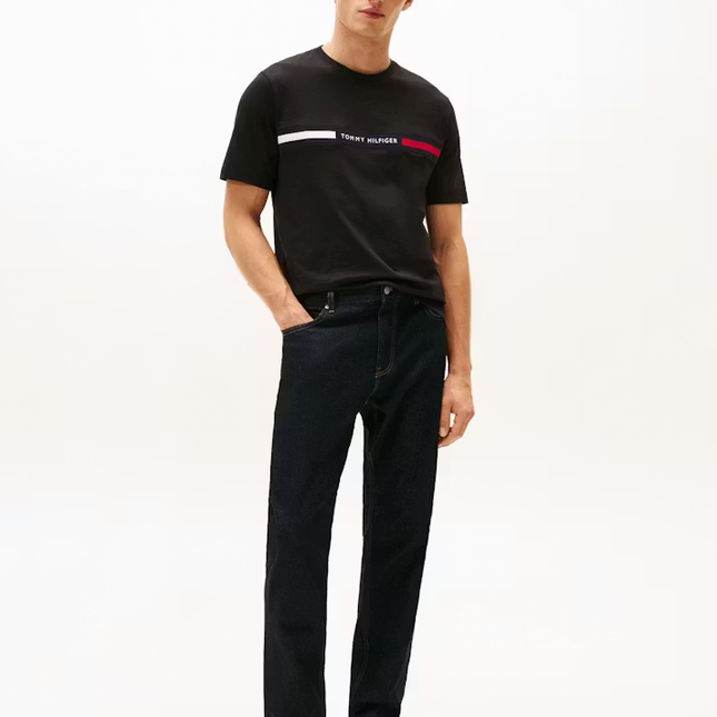 Crew Neck Logo Panel T-shirt in black Size - Large