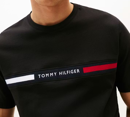 Crew Neck Logo Panel T-shirt in black Size - Large