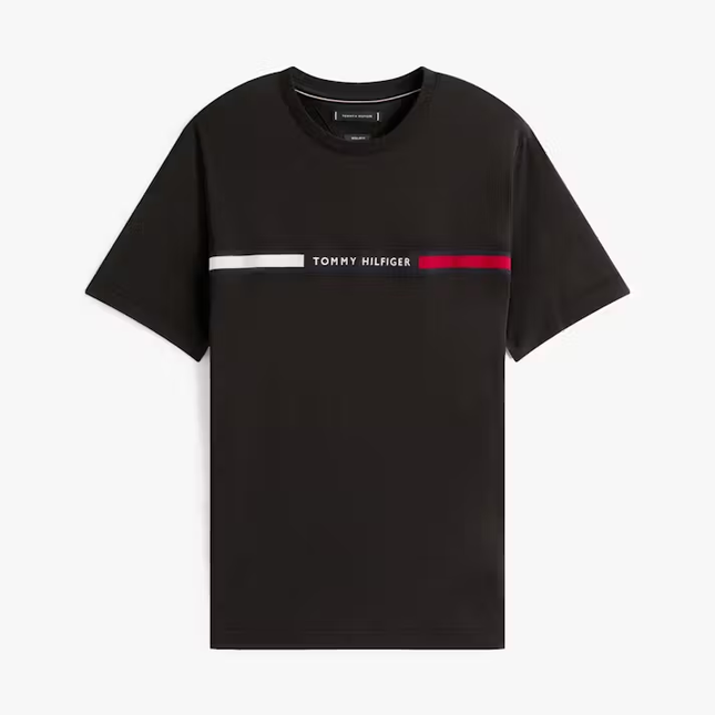 Crew Neck Logo Panel T-shirt in black Size - Large