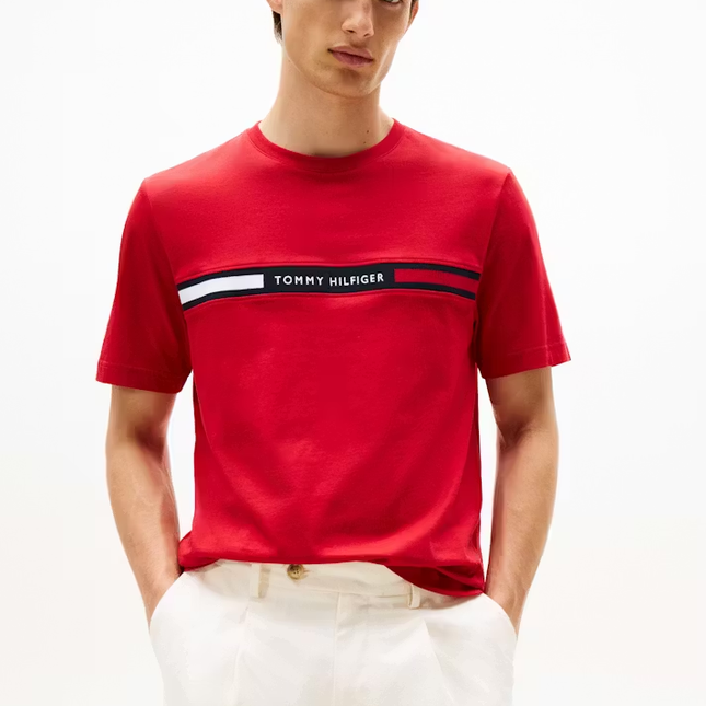 Crew Neck Logo Panel T-shirt in red Size - Medium