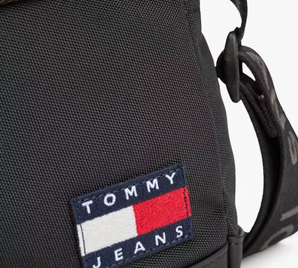 Tommy Hilfiger Essential Crossbody Reporter Bag