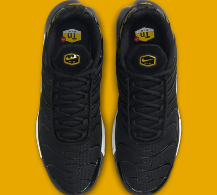 Nike Air Max Plus Black University Gold White Size - 8.5US