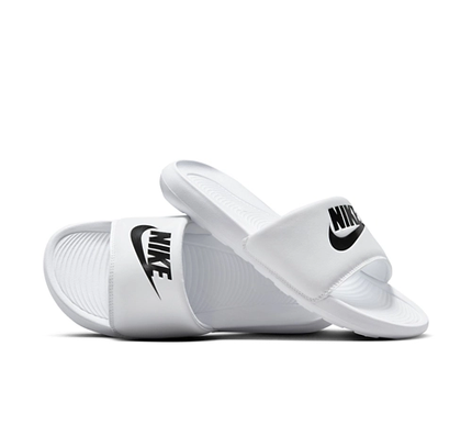 Nike Victori One slide (womens) Size 7us